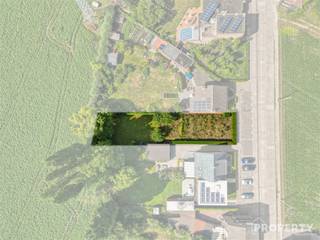 Ben je op zoek naar de perfecte locatie om jouw droomwoning te bouwen? Deze aantrekkelijke bouwgrond in Heule combineert rust, ruimte...