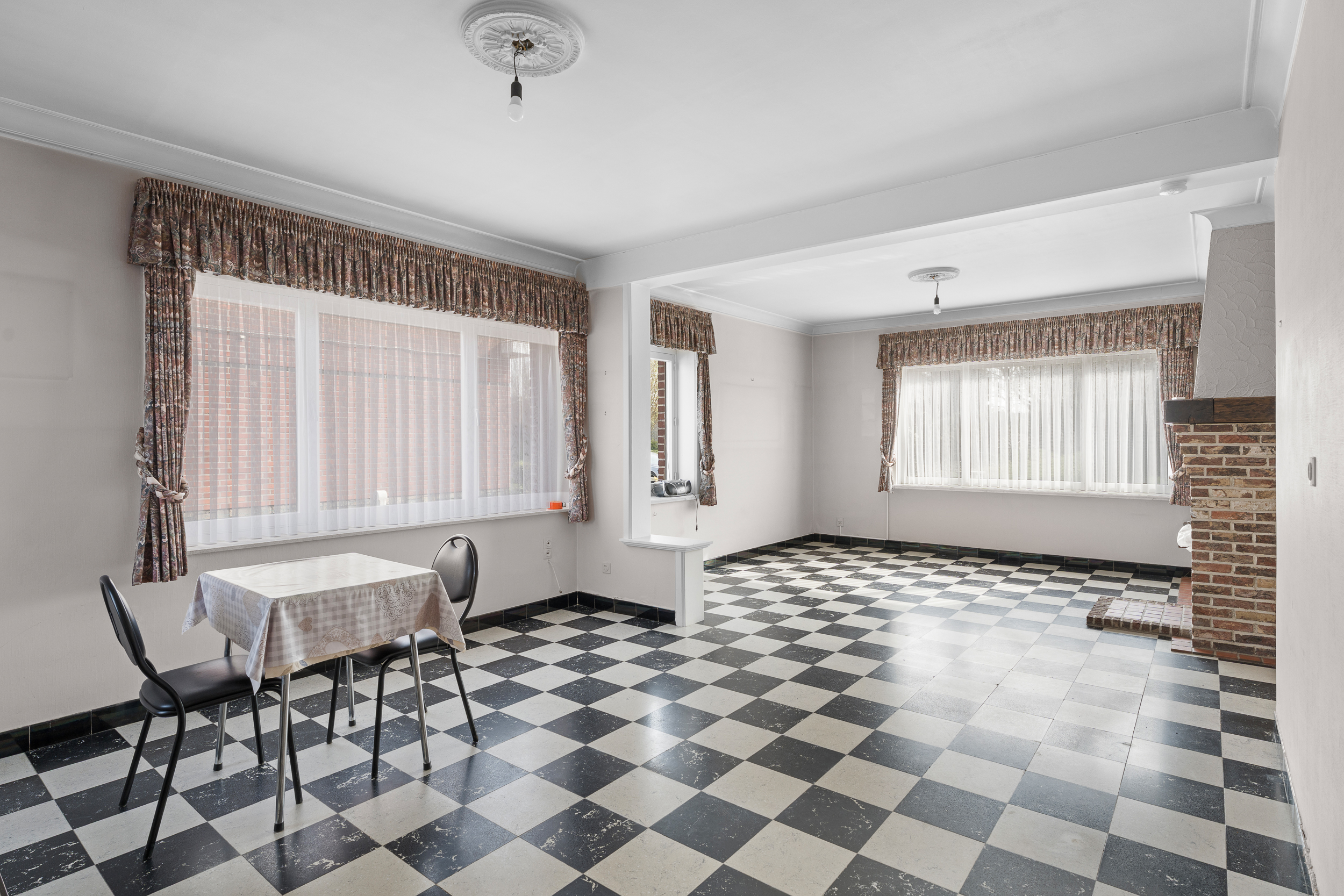 Karaktervolle woning met zonnige tuin in uniek Machelen - foto 2