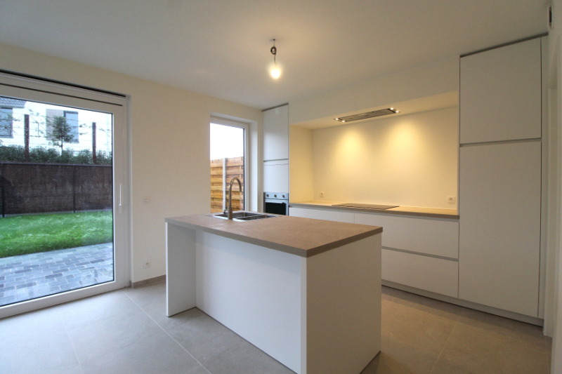 Maison à louer à Roulers avec 3 chambres - photo 3