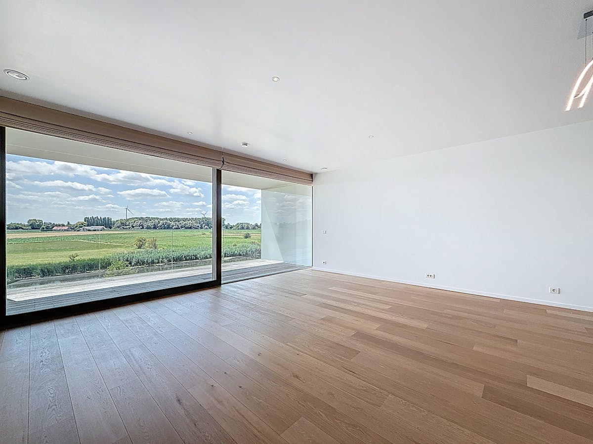 Apartment with stunning views for rent in Sint-Baafs-Vijve - photo 3