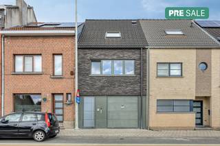 This is a great opportunity on the real estate market in Boom! A unique combination of an energy-efficient, modern family home and a...