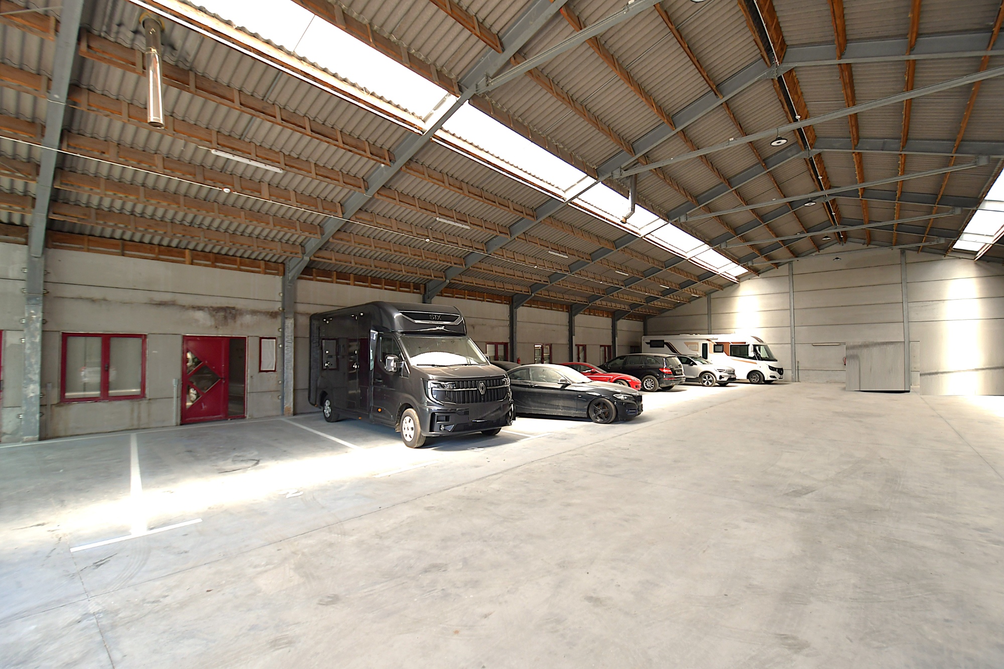 Loods (850m²) te koop in het industriepark SCHATTING te Zedelgem - foto 5