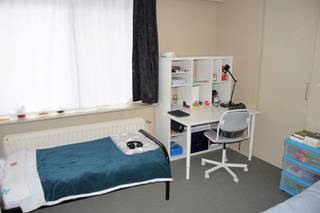 Opbrengsteigendom bestaande uit 7 appartementen, 1 handelspand en overdekte garage met autostaanplaatsen en bergruimtes in het centrum van...