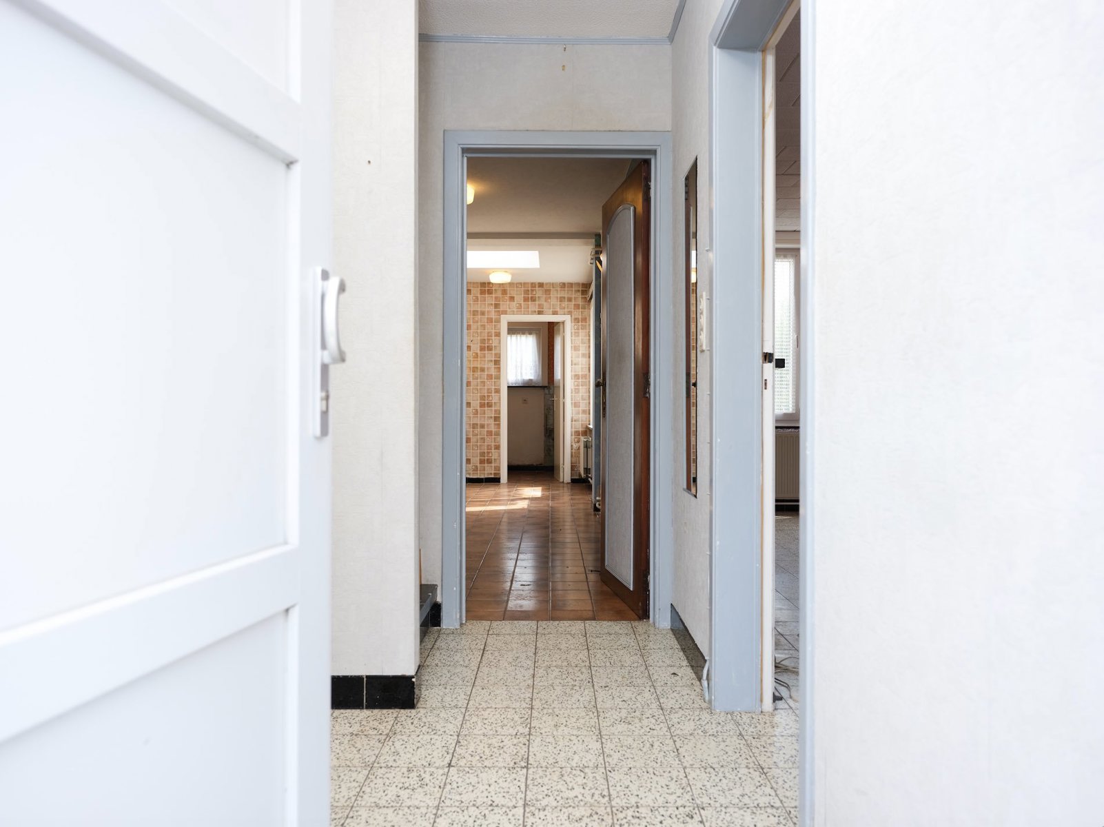 Centraal gelegen halfopen bebouwing met tuin te Zwankendamme - foto 3