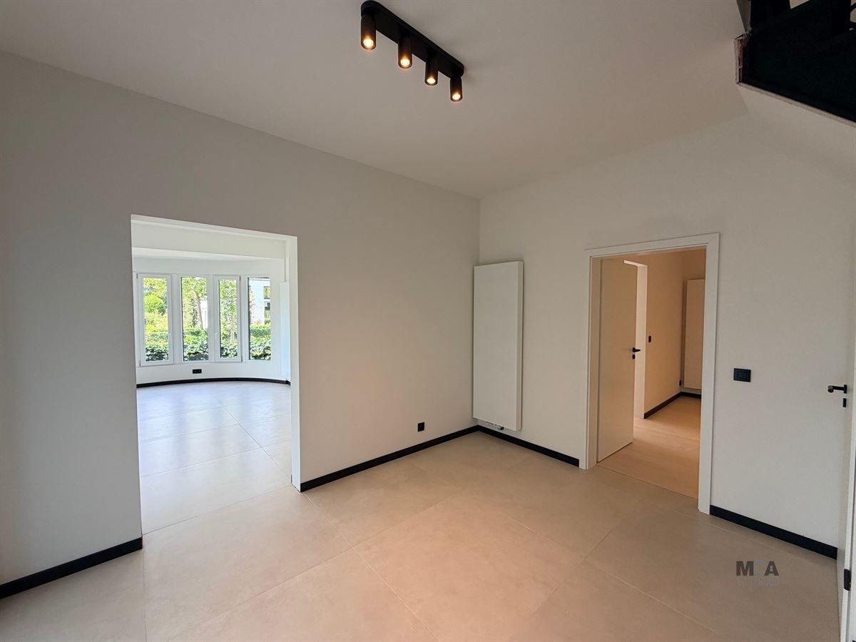 Maison à vendre à Hasselt avec 5 chambres - photo 4