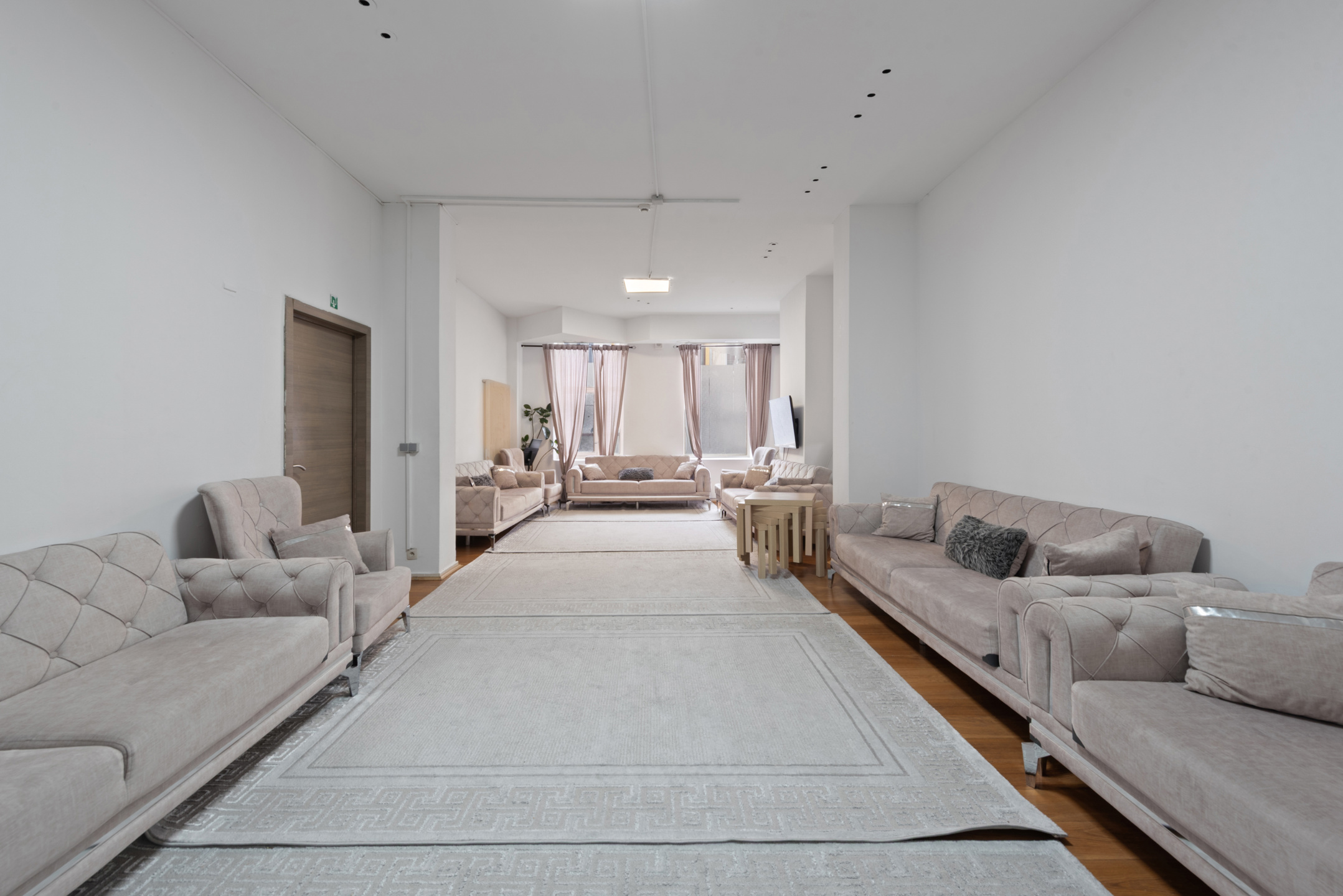 Te koop Herenhuis 595 m² + 3 parkeerplaatsen - foto 5