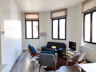 Prachtig gemeubeld appartement, beschikbaar vanaf 1 december 2024. Dit moderne appartement, afgewerkt met hoogwaardige materialen, is ideaal gelegen in het hart van Antwerpen, op wandelafstand van 't Zuid, de Kaaien en de Groenplaats.<br /><br />Bij binnenkomst via de private inkomhal komt de lift rechtstreeks uit in het appartement. De lichte woonkamer is voorzien van ingemaakte kasten en een open, volledig geïnstalleerde keuken. De slaapkamer, eveneens met ingemaakte kasten, grenst aan de rustige achterzijde van het gebouw. De badkamer is uitgerust met een moderne douche en er is een apart toilet en een handige berging met aansluiting voor een wasmachine.<br /><br />Perfect voor wie comfort en een centrale ligging zoekt in een bruisende buurt.