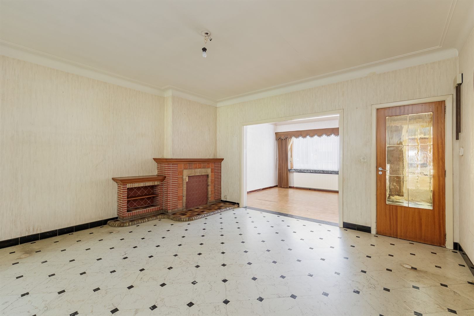 Renovatiewoning met ruime tuin te Lier! - foto 4