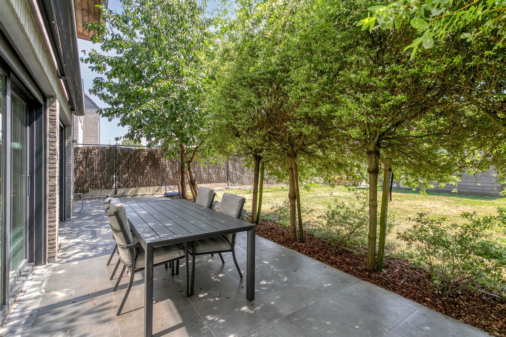 Villa très économe en énergie sur un terrain de 558 m² dans un quartier résidentiel - photo 4