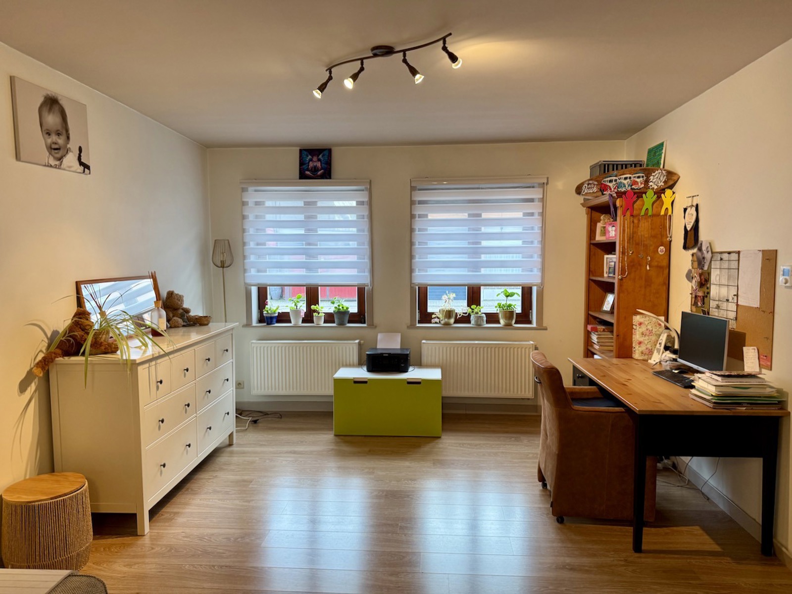 Instapklare ruime familie woning : 4 slpkmrs - tuin - garage - foto 3