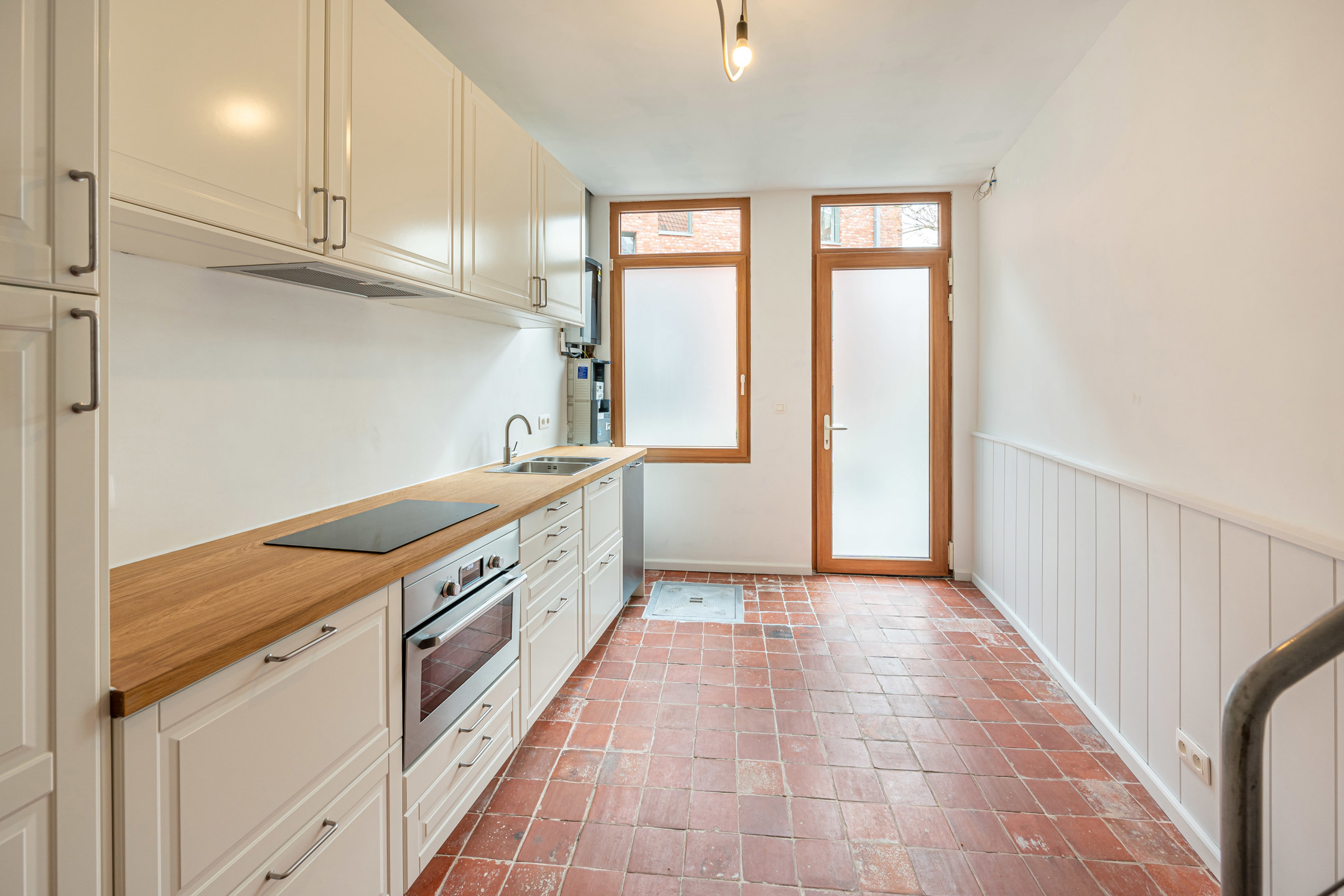 Instapklare gerenoveerde stadswoning in hartje Mechelen - foto 2