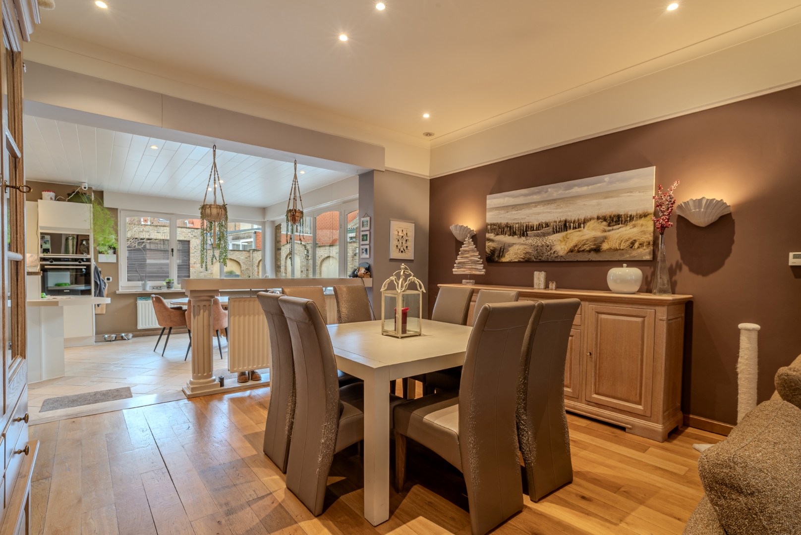 Unieke woning met 4 slaapkamers, loods en tuin in centrum Nieuwpoort-stad - foto 4