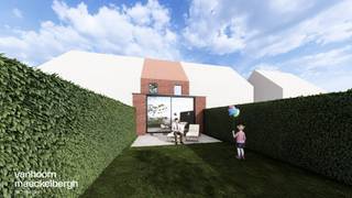<h3>Moderne nieuwbouwwoning met mooie tuin in Oostende</h3>
<p>Ontdek deze stijlvolle en energiezuinige nieuwbouwwoning in de Eksterstraat te Oostende, een ideale gezinswoning waar ruimte, comfort en hedendaags woonplezier centraal staan. De woning is voorzien van een warmtepomp en zonnepanelen. Hierdoor bespaart u de eerste 5 jaar 50% op uw onroerende voorheffing!</p>
<p>Bij het betreden van de woning komt u terecht in een ruime inkomhal die toegang biedt tot een open keuken. Deze keuken kunt u nog volledig aanpassen naar uw eigen smaak en wensen. Dankzij de open indeling de keuken naadloos over in de lichtrijke leefruimte van 31m2. De grote raampartijen zorgen voor een overvloed aan natuurlijk licht en bieden een mooi zicht op de tuin. Aansluitend vindt u een praktische berging/ technische ruimte. Op de eerste verdieping is er ook nog een apart toilet met handwassertje, alsook een ruime fietsenberging/stockageruimte.</p>
<p>Op de eerste verdieping bevinden zich twee zeer grote slaapkamers van +16m2 en een stijlvolle badkamer. Ook op deze verdieping is een apart toilet te vinden. <br /><br />Tot slot is er nog de tweede verdieping. Deze is standaard uitgerust met een vaste trap binnen budget, alsook wordt de zolder al geïsoleerd. Indien u wenst om de zolder meteen volledig mee af te werken zoals in het lastenboek, kan dit voor een meerprijs van €7.000 excl. BTW. Deze verdieping biedt meteen ruimte voor 2 extra, zeer grote slaapkamers alsook nog een bureauruimte.</p>
<p>Buiten geniet u van een aangename, tuin waar rust en privacy gegarandeerd zijn. Achteraan het perceel is bovendien voldoende ruimte voorzien voor ontspanning, spelende kinderen of een gezellige zomeravond met vrienden en familie.</p>
<p>Deze woning werd ontworpen met aandacht voor energiezuinigheid, wooncomfort en duurzaamheid. Dankzij de moderne technieken en kwalitatieve afwerking bent u verzekerd van een lage energiefactuur en een toekomstgerichte investering. Energiezuinige nieuwbouwwoningen zijn vandaag bijzonder gegeerd omwille van hun comfort, lage verbruikskosten en duurzame karakter.</p>
<h3>Troeven</h3>
<ul>
<li>Nieuwbouwwoning met hedendaagse architectuur</li>
<li>Mogelijkheid tot 4 slaapkamers + bureauruimte</li>
<li>Ruime en lichtrijke leefruimte</li>
<li>Open keuken met zicht op de tuin</li>
<li>Praktische berging en technische ruimte</li>
<li>Externe fietsenberging/opslagruimte</li>
<li>Moderne badkamer</li>
<li>Energiezuinig en duurzaam gebouwd</li>
<li>Zuidgerichte tuin met veel privacy</li>
<li>Rustige ligging in een aangename woonomgeving</li>
<li>Vlotte verbinding naar centrum Oostende, winkels, scholen en openbaar vervoer</li>
</ul>
<p>Deze instapklare nieuwbouwwoning combineert een doordachte indeling met hedendaags comfort en een gunstige ligging. Een unieke kans voor gezinnen, jonge koppels of investeerders die op zoek zijn naar een kwalitatieve woning in Oostende.</p>
<p></p>