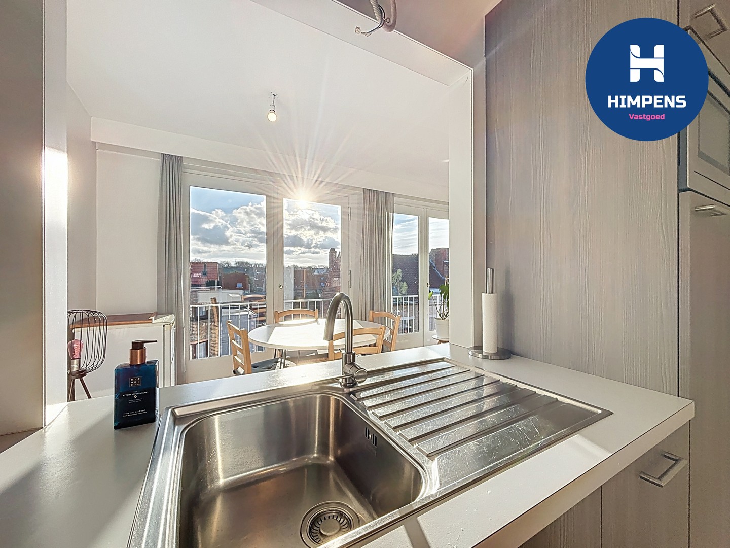 Instapklaar zonnig appartement in het centrum van De Panne - foto 5