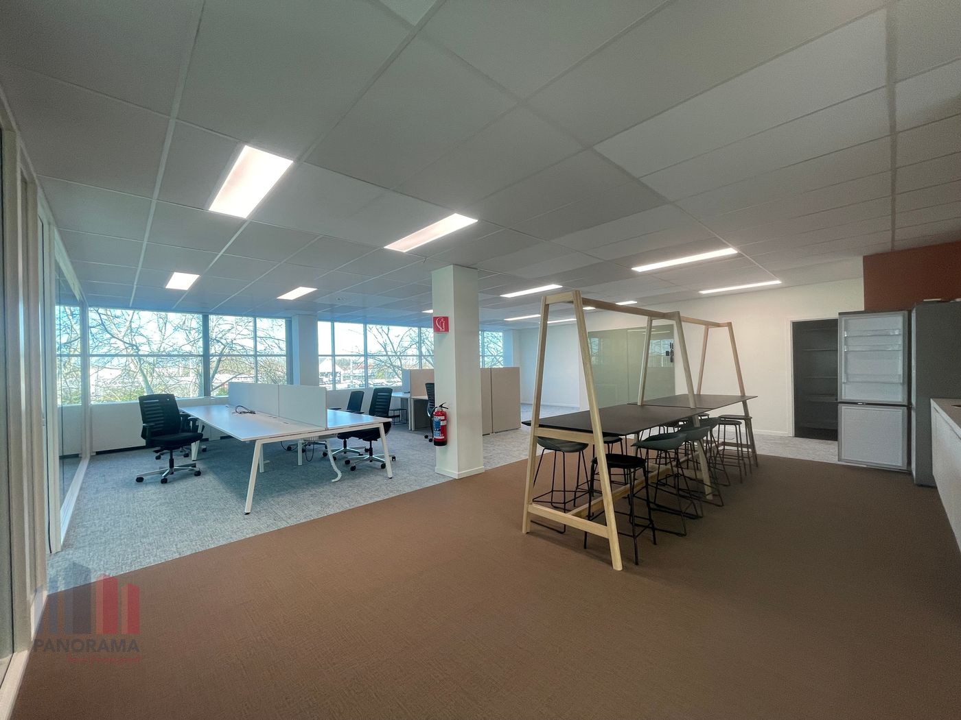 Instapklare kantoor van 286 m² te huur, gelegen vlak bij de Woluwelaan (R22) in het Everest Office Park - foto 2