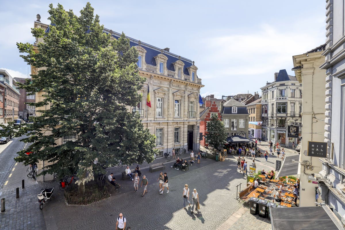 Moderne stadswoning met 2 slaapkamers in hartje Gent te koop - foto 1