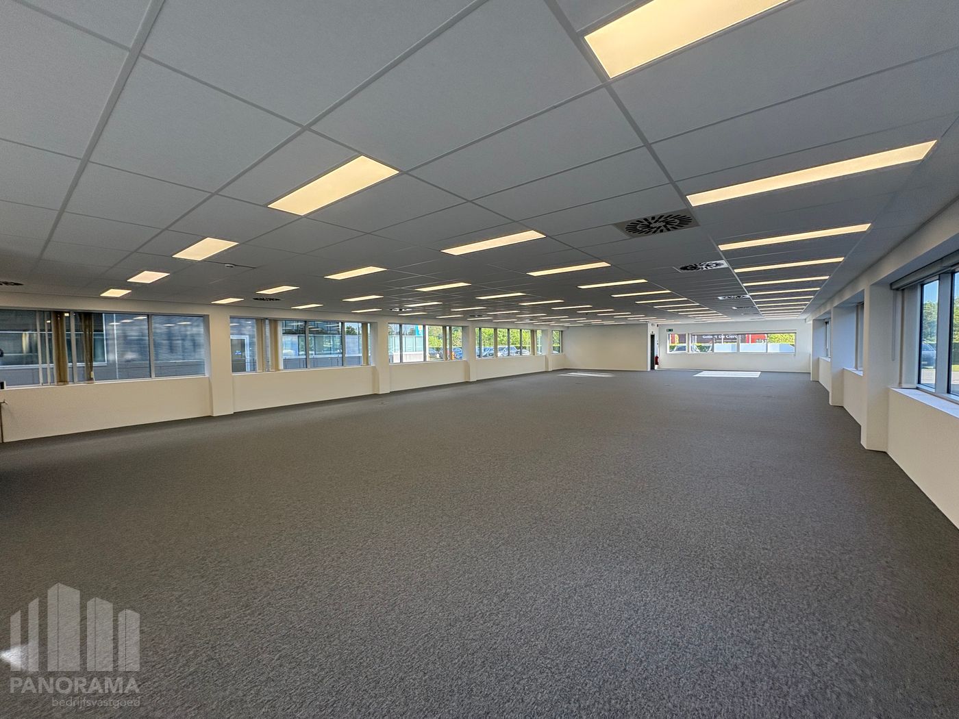Kwalitatief kantoor van 552 m² met uitstekende bereikbaarheid - photo 5
