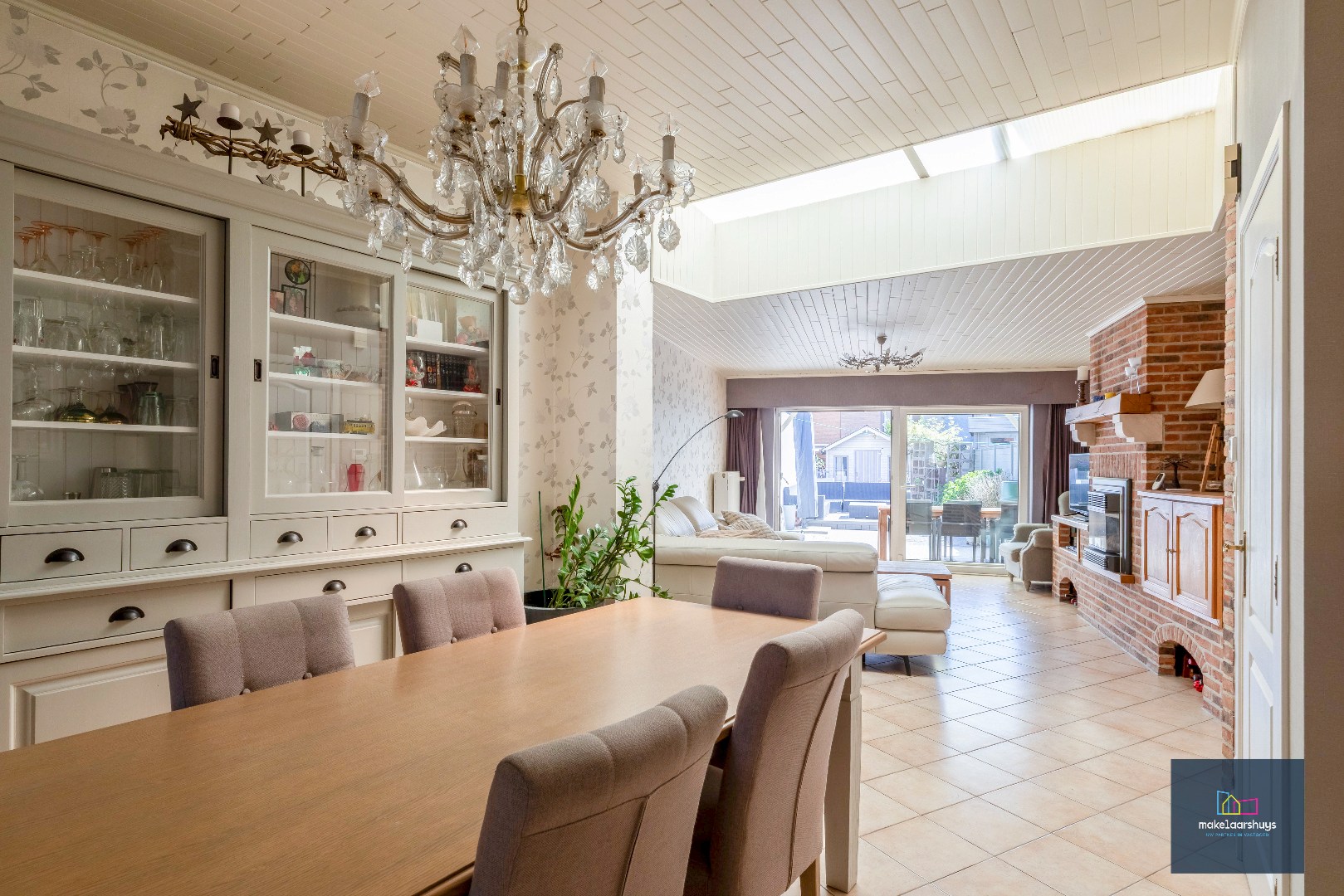 House for sale in Wondelgem with 4 bedrooms - photo 2