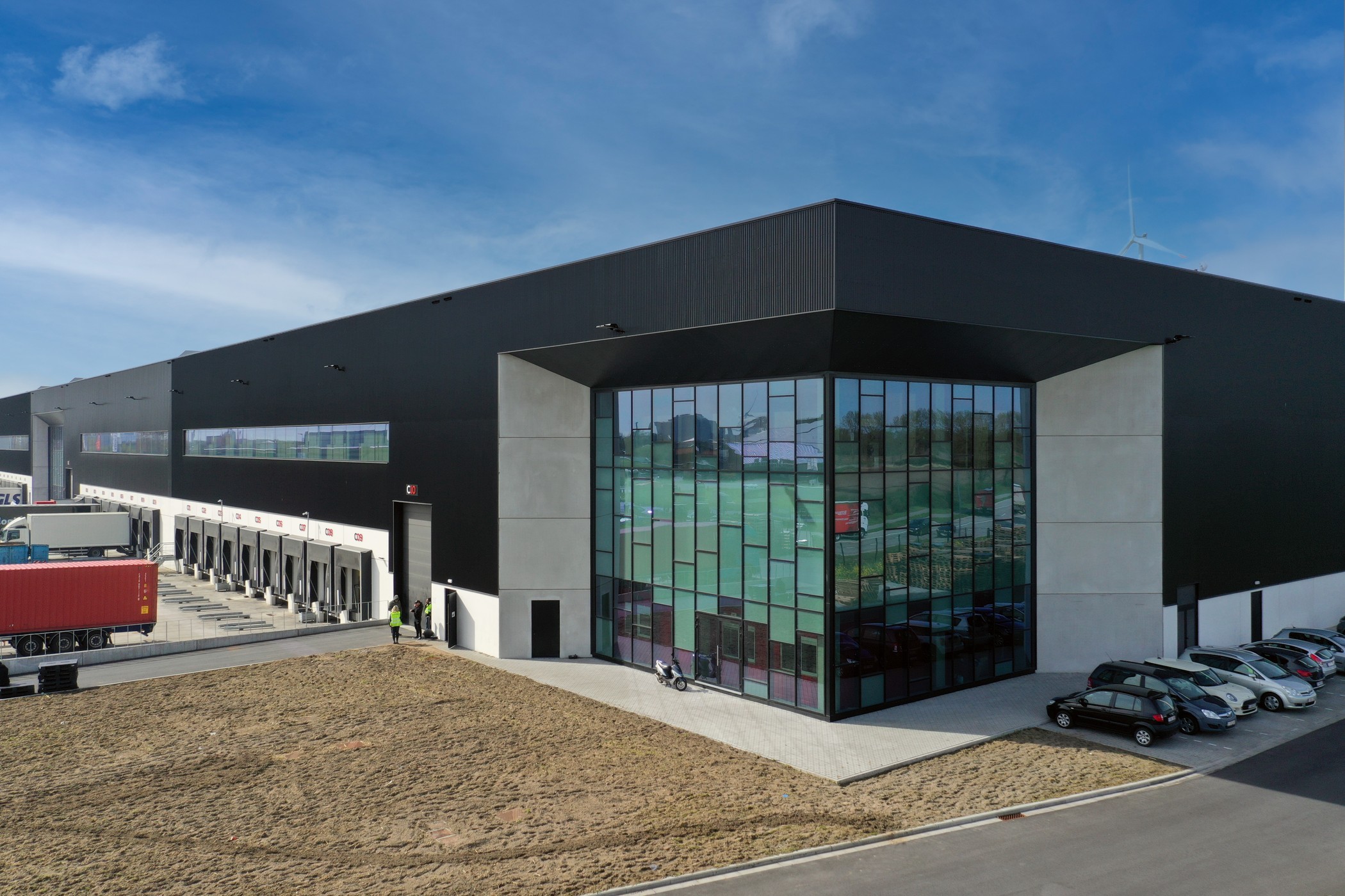 Logistiek magazijn met kantoren TE HUUR Ghent Logistic Campus Evergem - photo 4