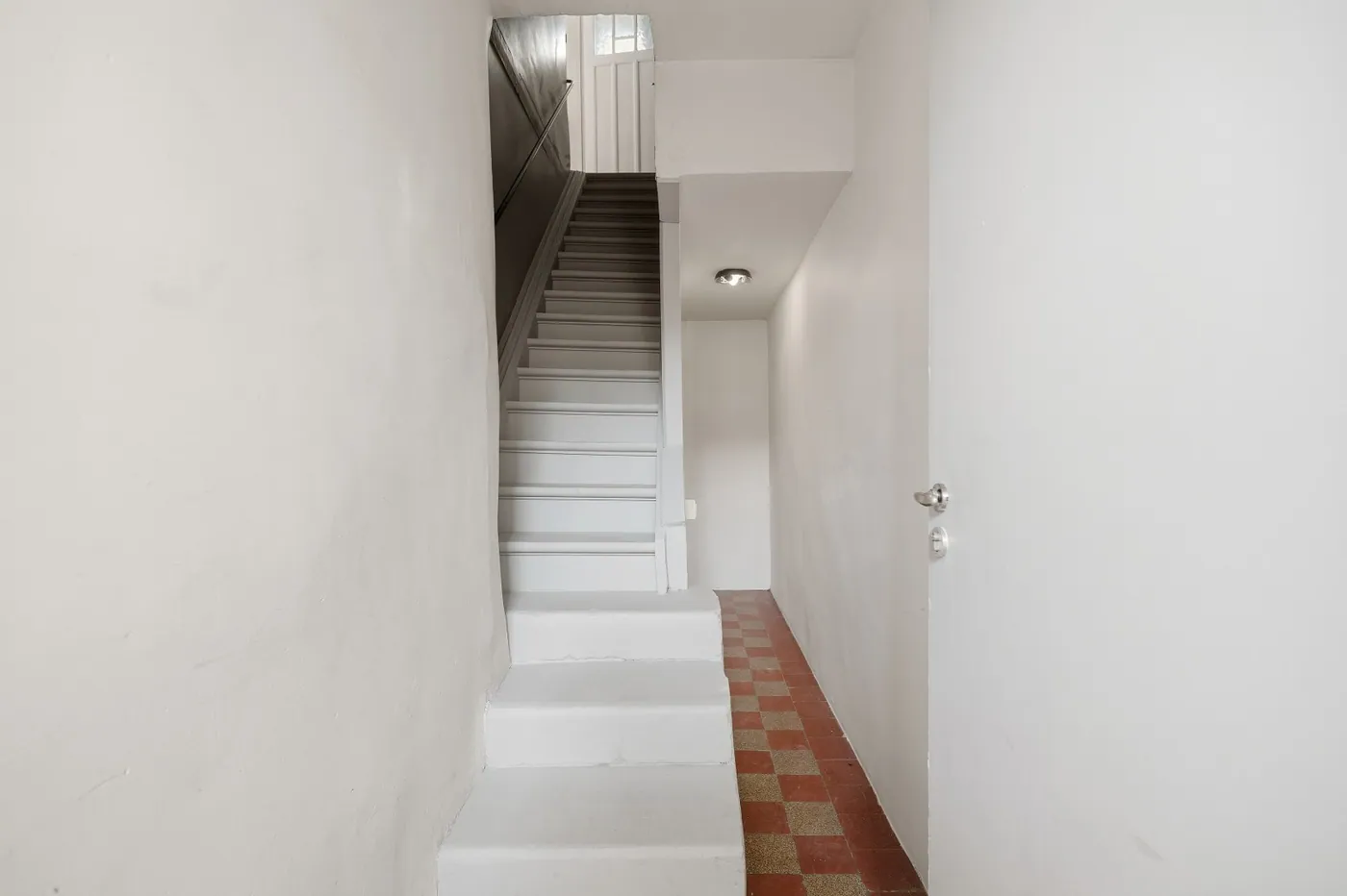 Instapklare opbrengsteigendom met 2 appartementen op toplocatie in Tienen - foto 4