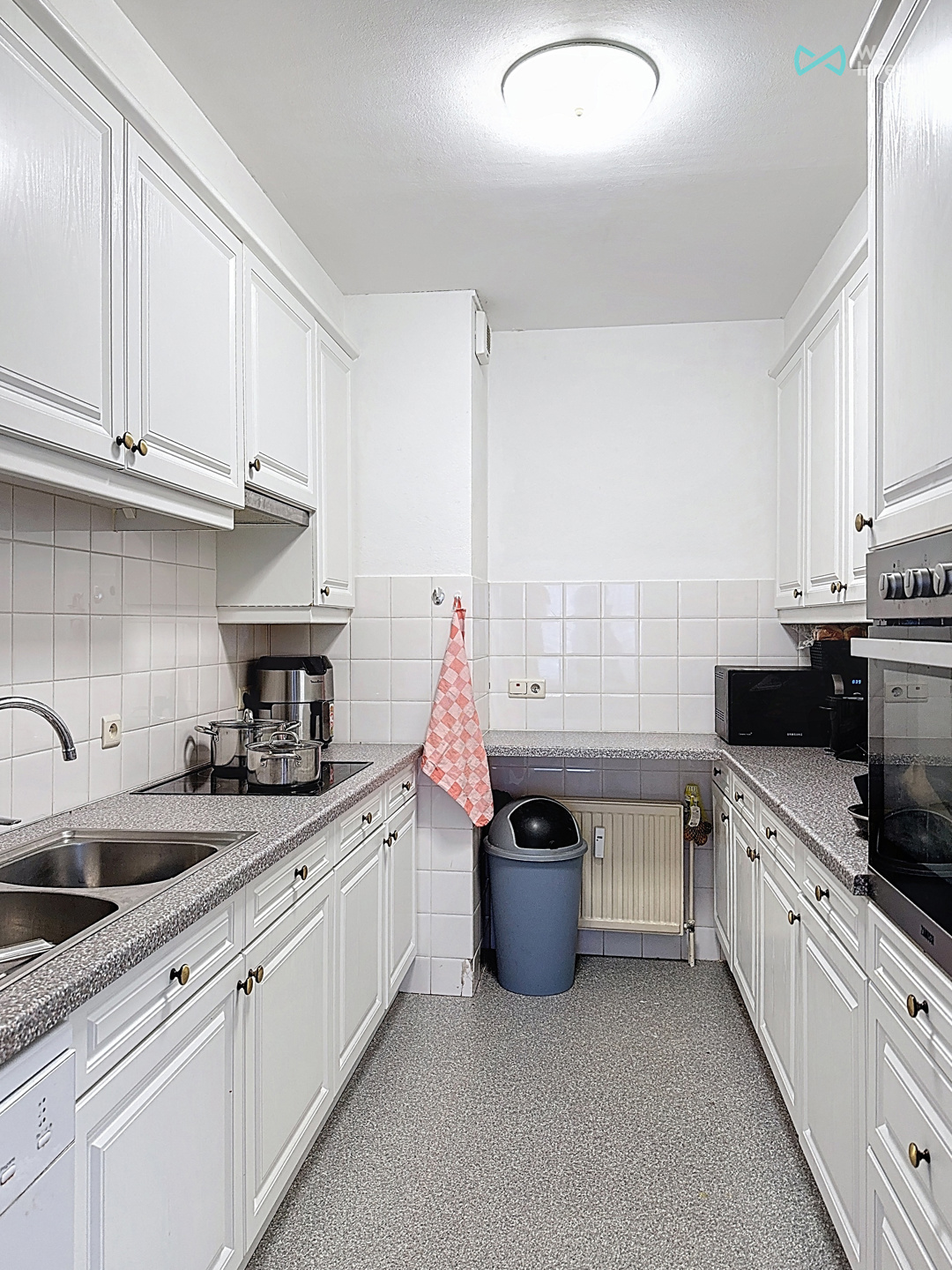 Net gelijkvloersappartement met 3 slaapkamers en parking - foto 3