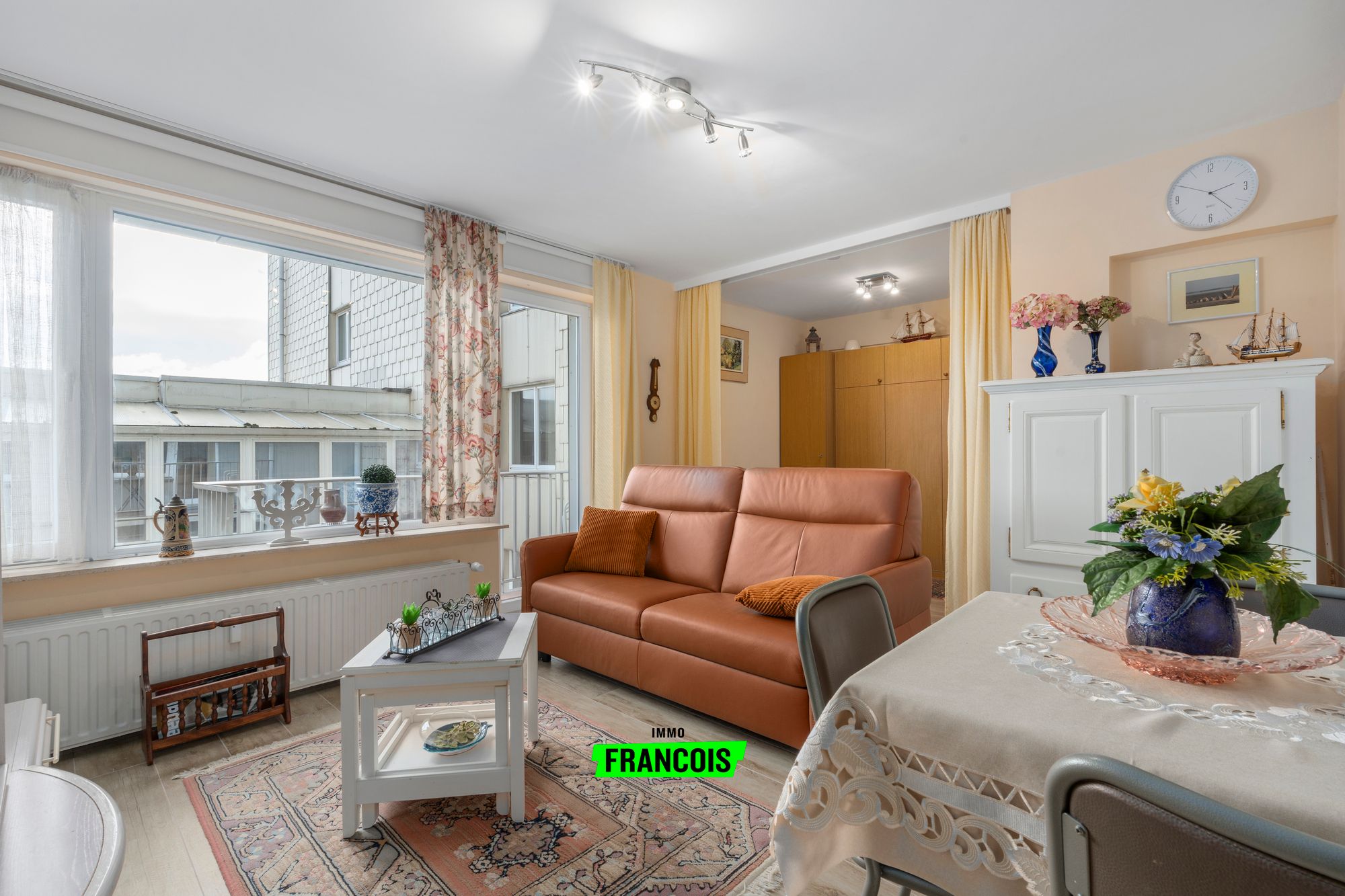 Instapklare studio (EPC A!) met ruime slaaphoek en zongericht terras achterkant Zeedijk Middelkerke - foto 2