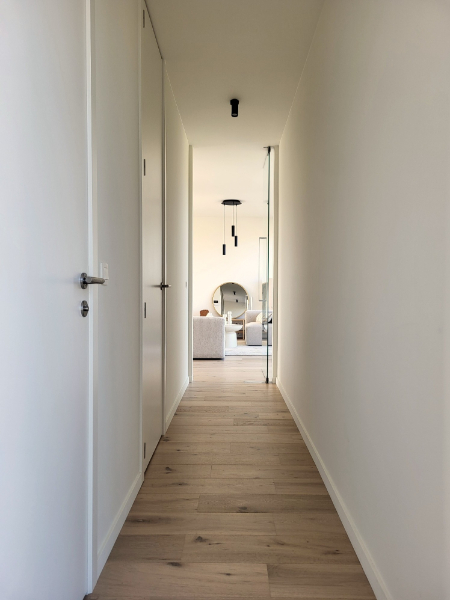 2-bedroom rooftop flat with spacious sun-facing terraces - photo 4