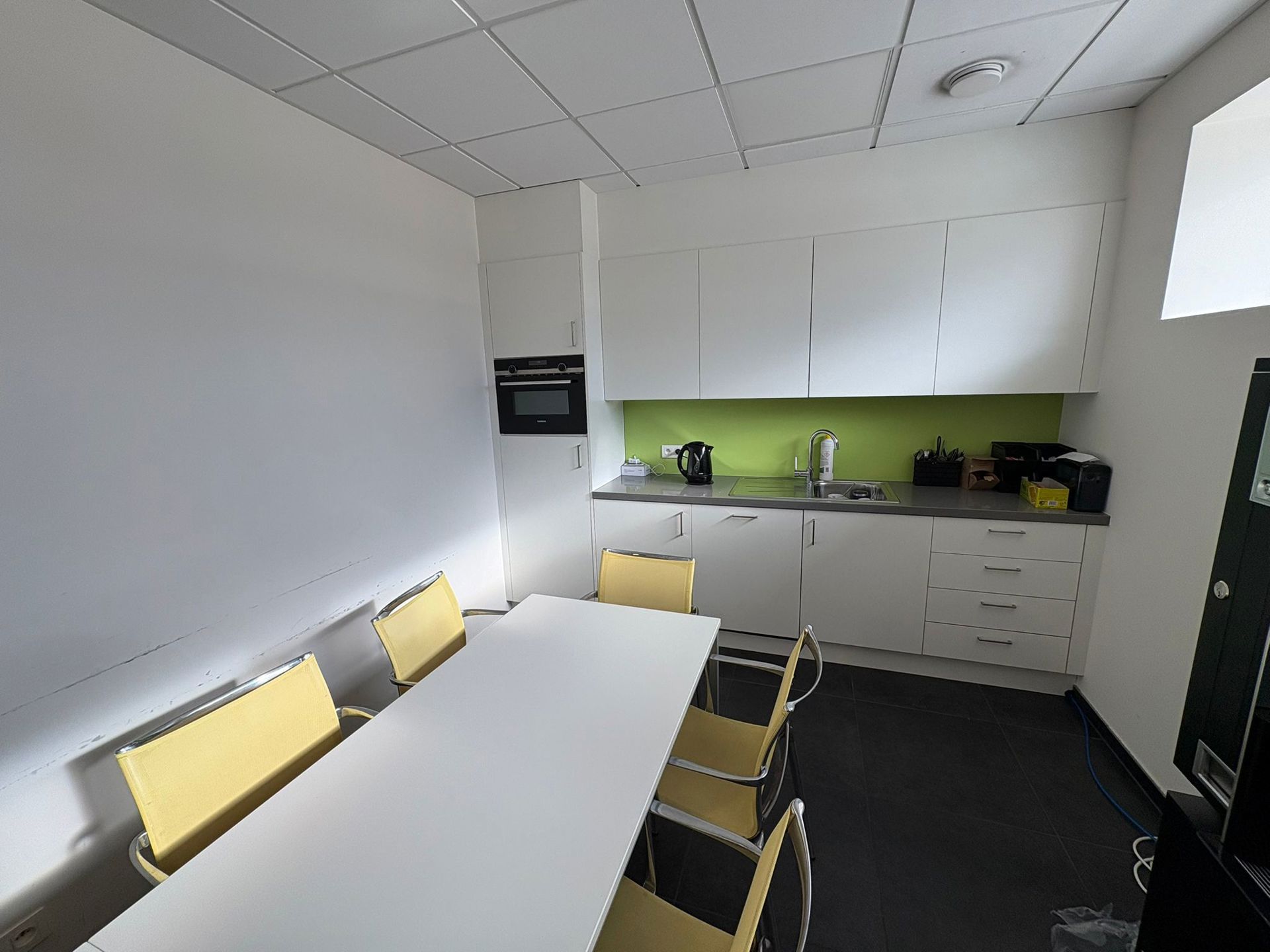 Instapklare kantoor ruimte 491 m² nabij R4 en natuurpark  - foto 4