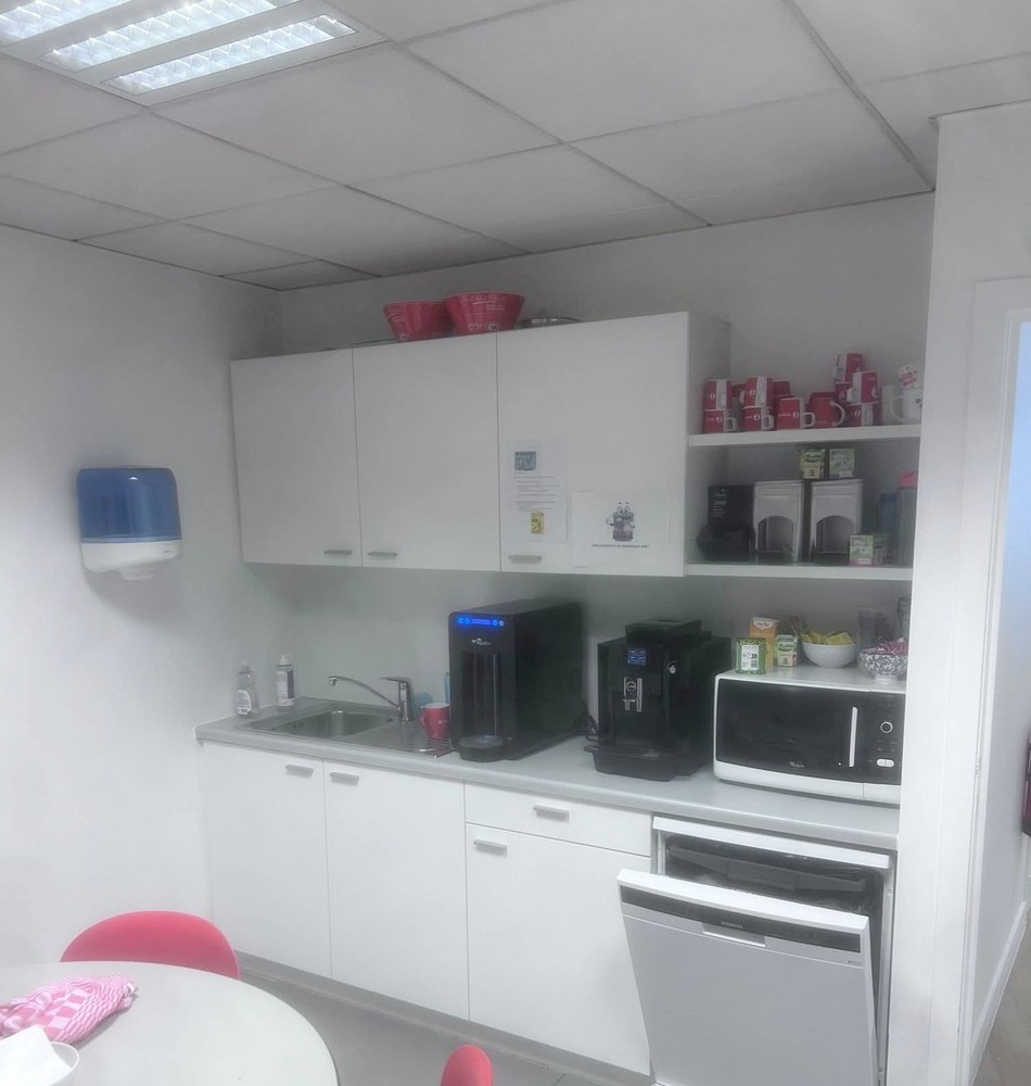 TE HUUR – KANTOORRUIMTE 195 m² | KEIZERSPLEIN AALST - foto 5