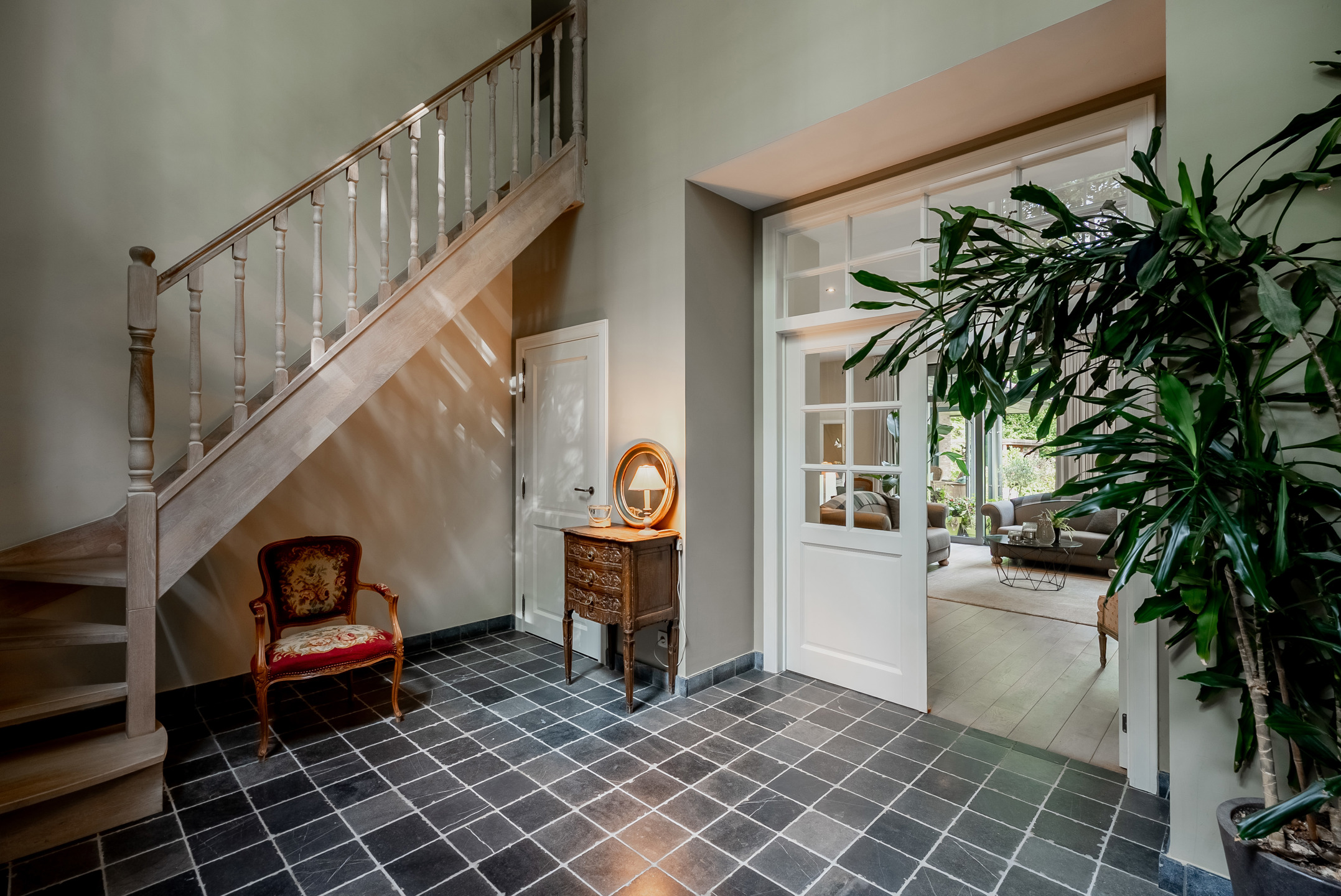Prestigieuze villa met afzonderlijke woonunit en royale tuin nabij de Kalmthoutse Heide - foto 5