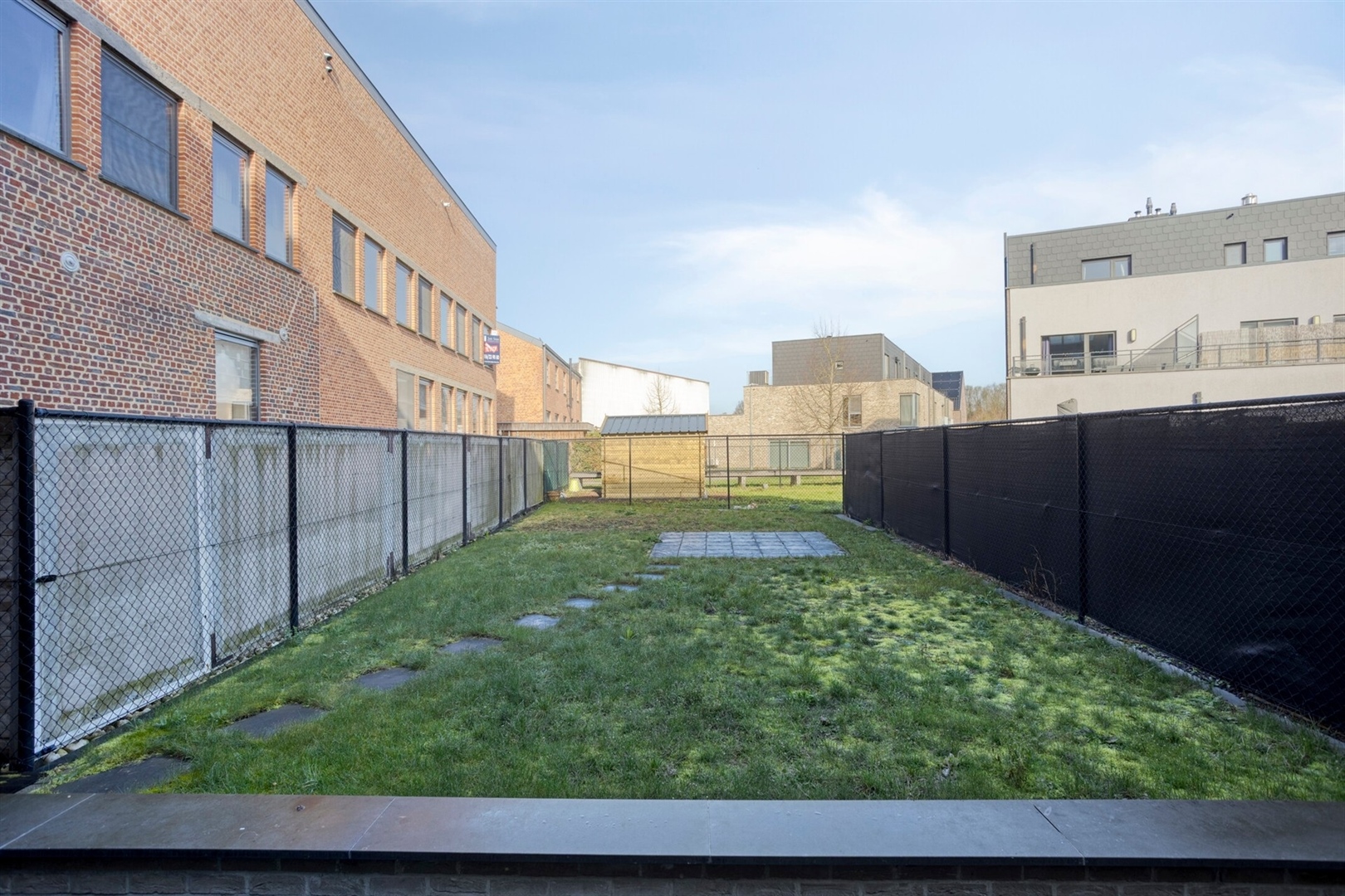 Riant appartement met grote tuin en 2 slpks - foto 4