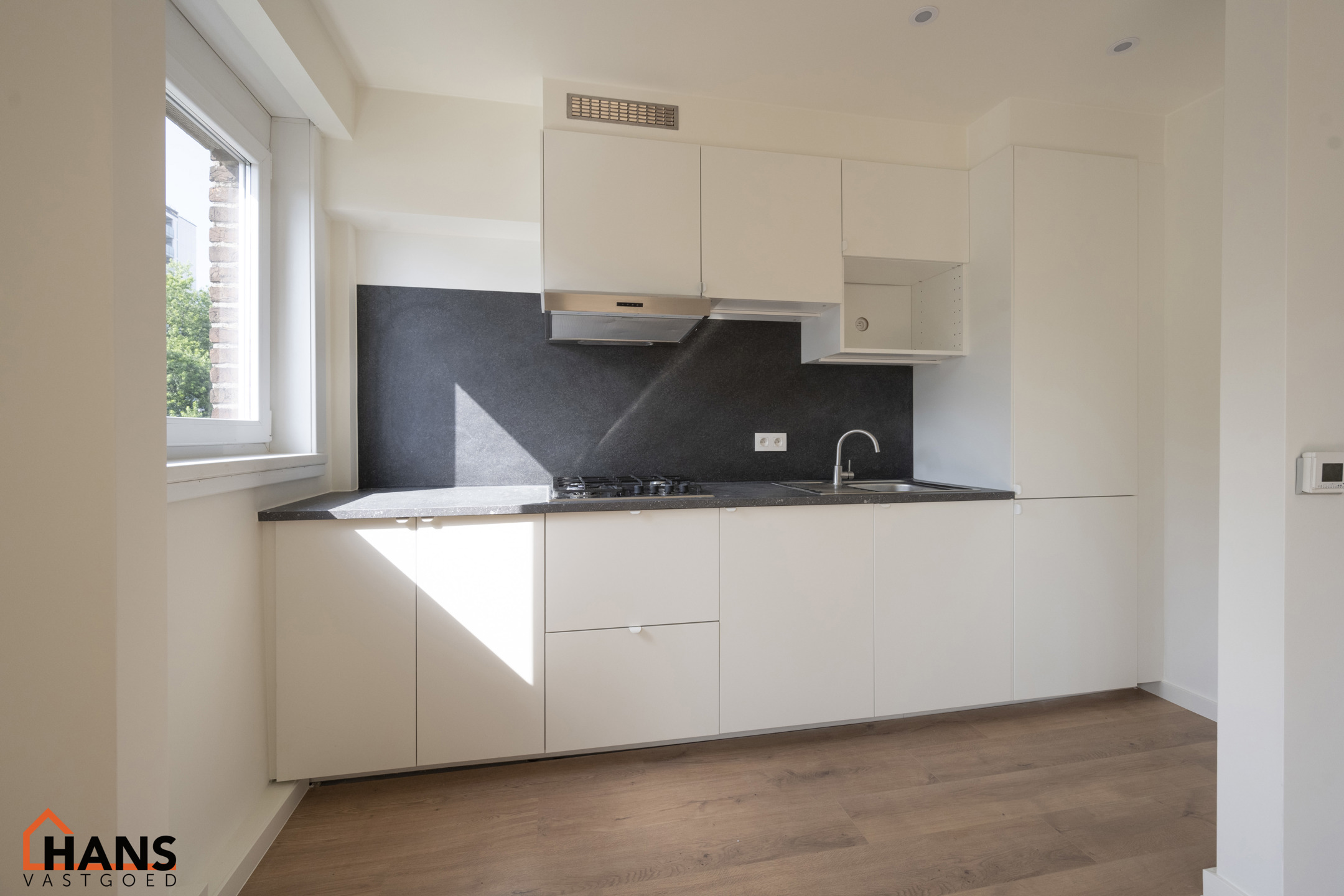 Appartement à louer à Anvers avec 2 chambres - photo 4