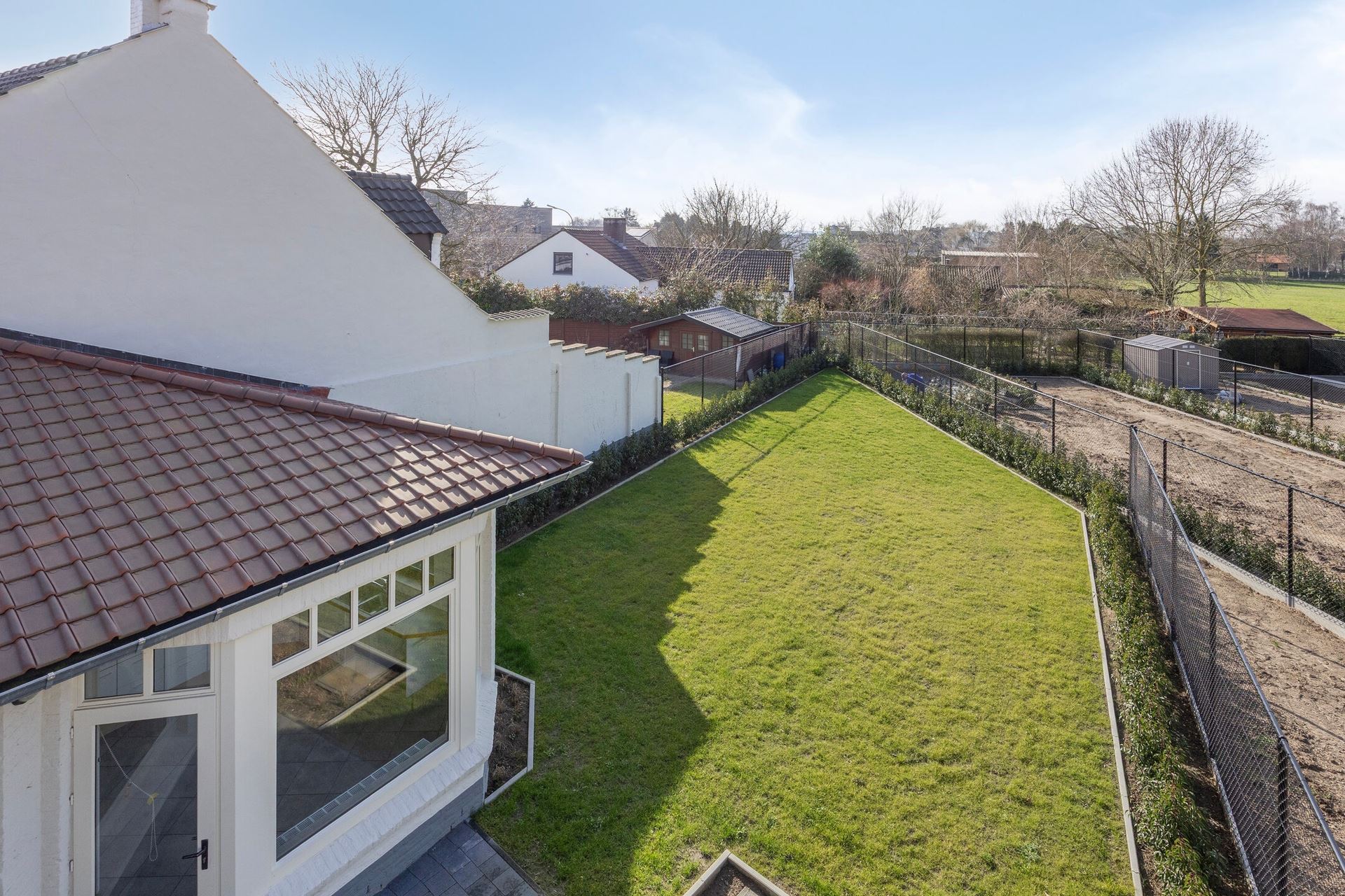 Commercial à vendre à Dilsen-Stokkem avec 4 chambres - photo 3