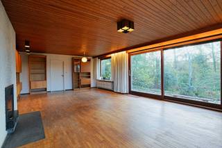 In het prachtige landelijke Opdorp, deelgemeente van Buggenhout, ontdek je deze karaktervolle Split-Level villa uit de jaren ’70, volledig...