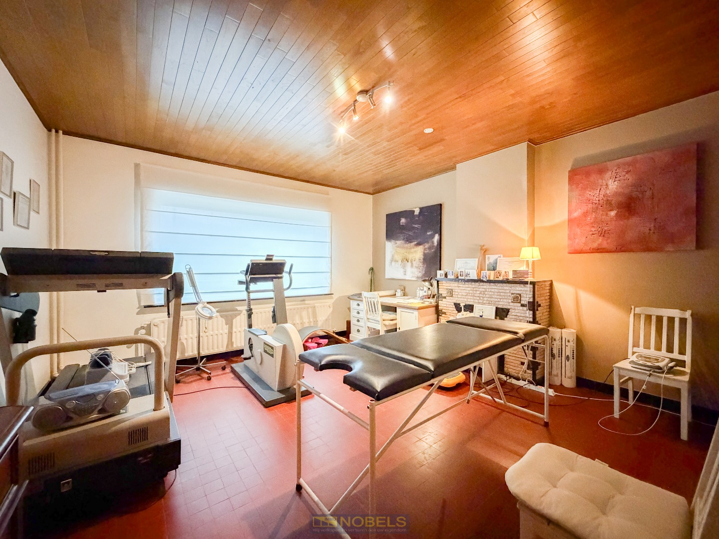 Te koop, landelijk gelegen gezinswoning met zwembad op ruim perceel te Horebeke! - photo 3