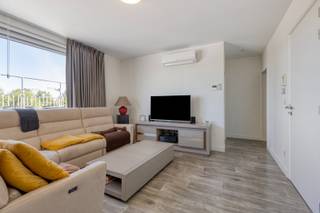 KIJKMOMENT | ZA 23/05 VAN 10.00 - 12.00Dit dakappartement (± 59 m²) met 2 slaapkamers en ruime terrassen is centraal gelegen in Mol, op wandelafstand...