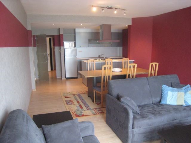 Leuk appartement met 1 slaapkamer en frontaal zeezicht in residentie Balmoral, Oostende - foto 2