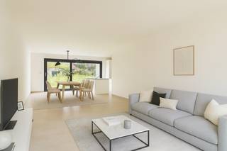 Kleinschalig nieuwbouwproject in Wetteren: twee moderne woningen op een toplocatie, vlakbij het station en het centrum, maar in een...