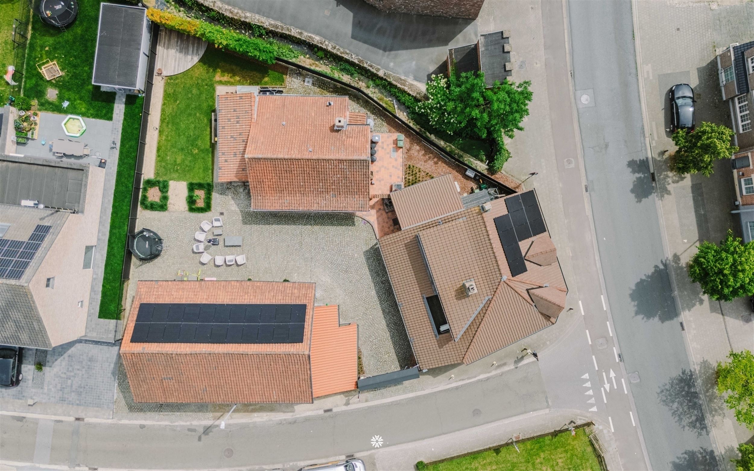 Authentieke vierkantshoeve met 600 m² aan mogelijkheden - foto 4