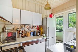 GELIJKVLOERS APPARTEMENT MET 2 SLAAPKAMERS EN OVERDEKT TERRAS!Dit te renoveren gelijkvloers appartement is ideaal voor wie op zoek is naar een...