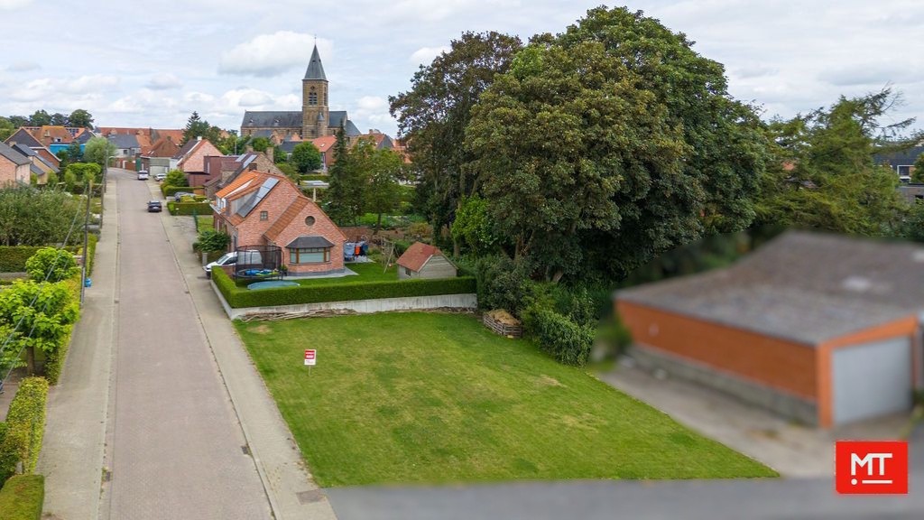 Rustig gelegen alleenstaande nieuwbouwwoning (gelijkvloers) met 2 slaapkamers en zonnige tuin in Passendale. - foto 4