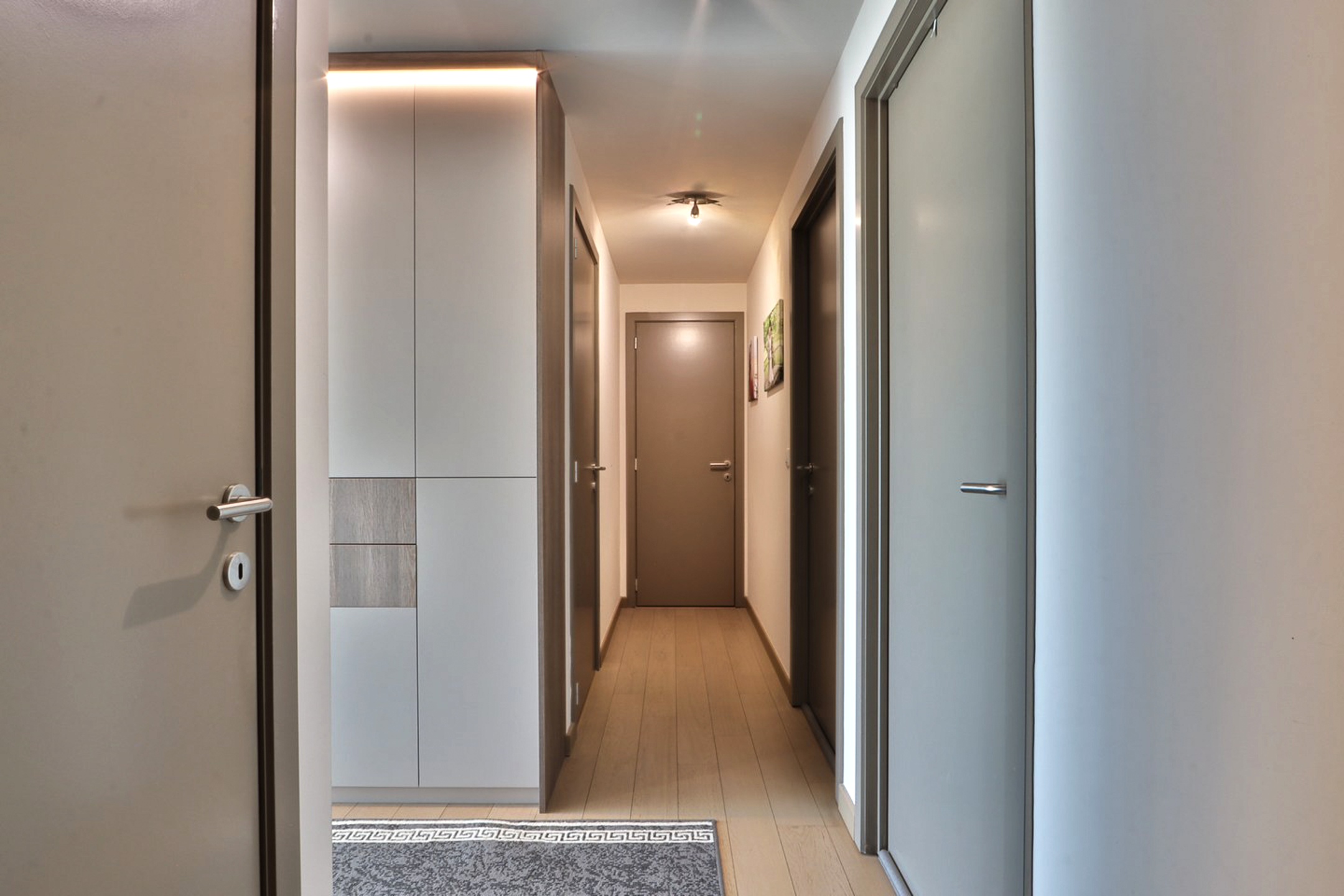 Lichtrijk 2-slpk BEN-appartement met ruim Z-terras in Kallo - foto 4