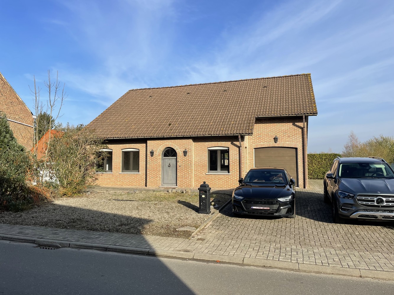 Ruime woning met achteraan prachtig vergezicht - foto 1
