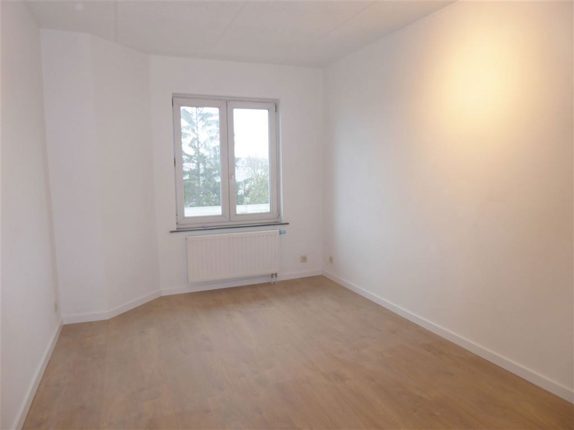 Appartement met 1 slaapkamer + bureau - foto 5