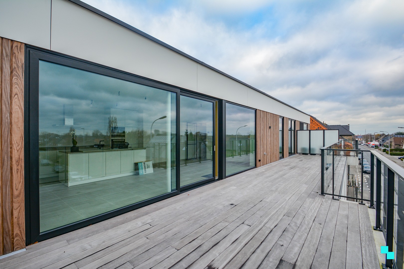 Recent appartement op de Bosmolens met riant terras. - foto 1