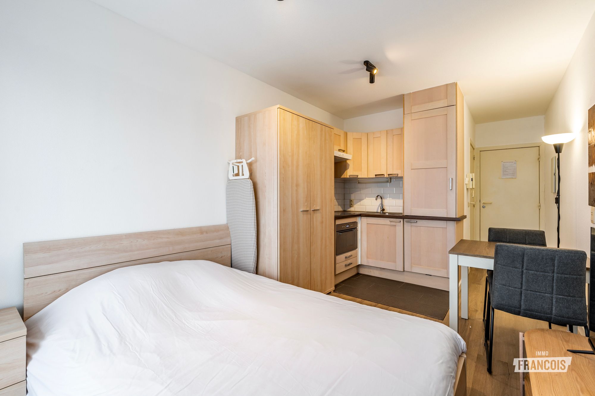 Apartment for sale in Brussels with 1 bedroom - photo 4