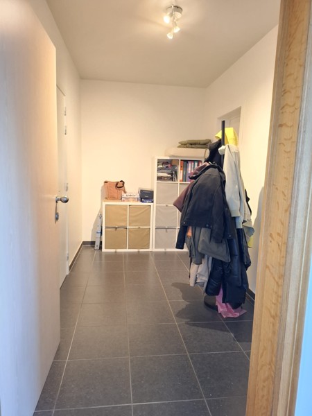 Ruim appartement met terras en parkeerplaats - foto 5