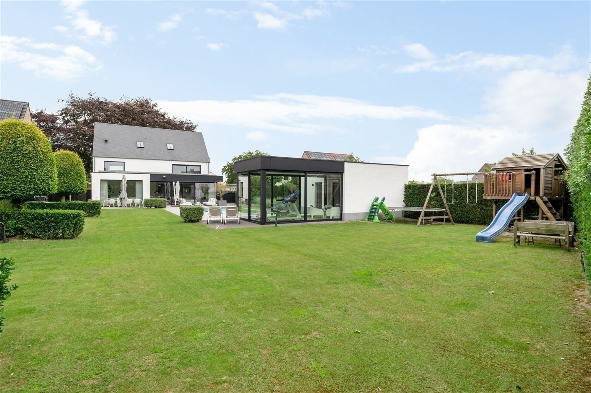 Luxe villa met zwembad en poolhouse - foto 5