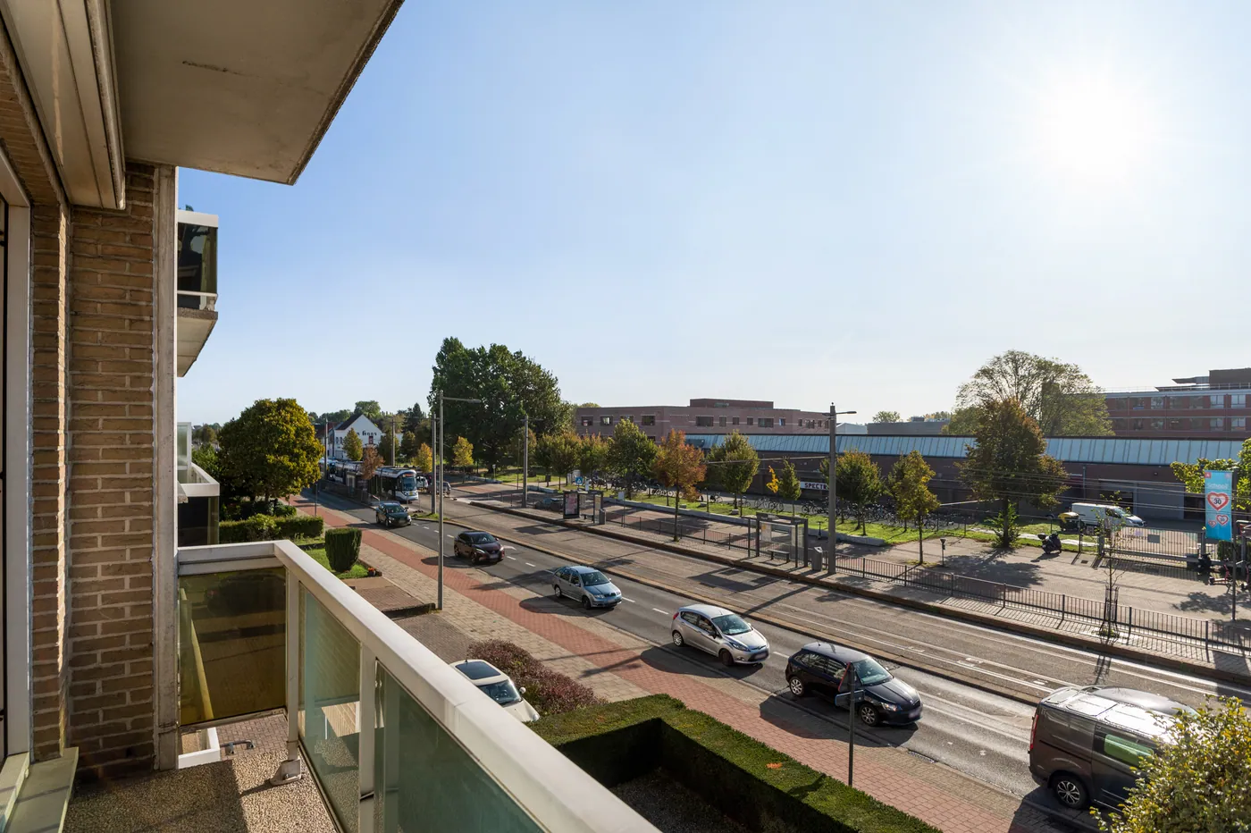Ruim 2 slaapkamer appartement te Deurne - foto 5