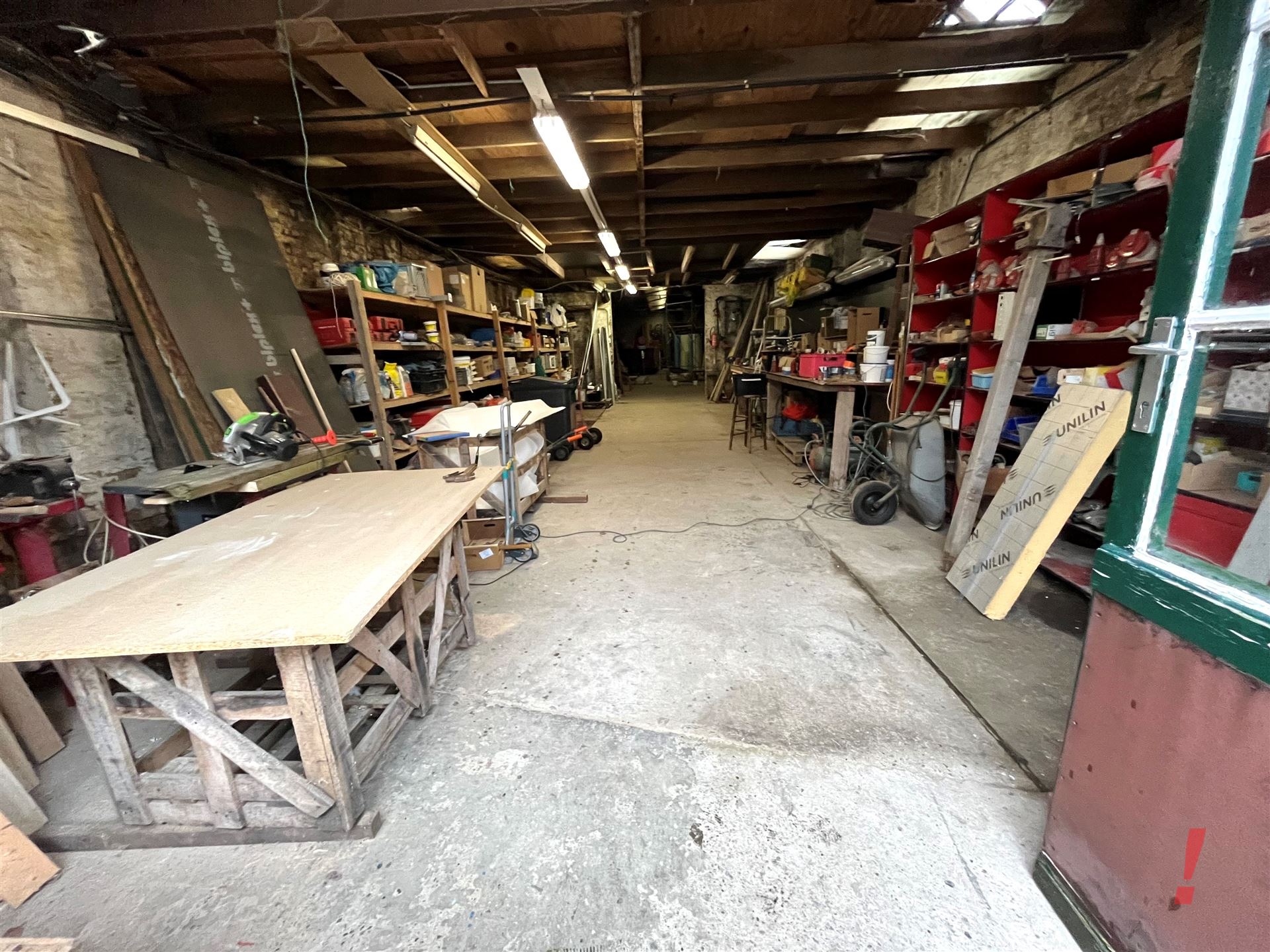 Opslagplaats met woonst - foto 4